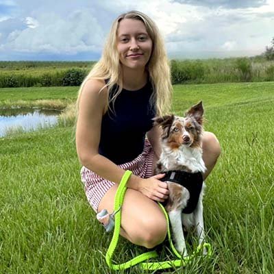 dog walker in Wesley Chapel FL
